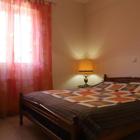 Dimitri'S House Apartment นาฟปลิโอ ภายนอก รูปภาพ