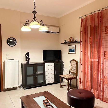 Dimitri'S House Apartment นาฟปลิโอ ภายนอก รูปภาพ